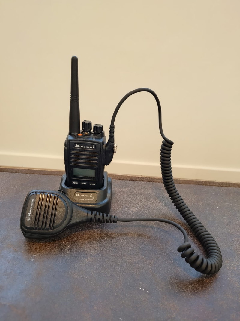 Afbeelding 1 van Midland G18 Pro en Midland MA 25M