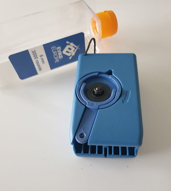 Imagen 2 de EVIKE  Winding 6mm BB Speed Loader for M4 / M16 Airsoft Magazines