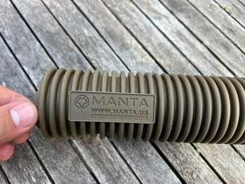 Imagen 2 de Manta Defense Suppressor Sleeve Tan (repro)