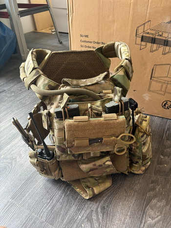 Afbeelding 5 van Warrior assault plate carrier incl accessoires en pouches