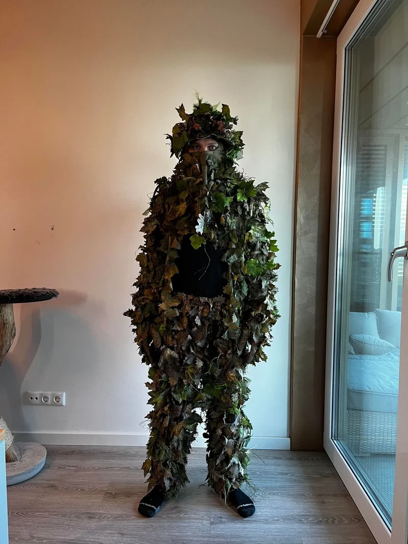Image 1 for BEROEMDE Crafted Stalker/KMCS Ghillie (leaf) Suit + Boonie & Handschoenen