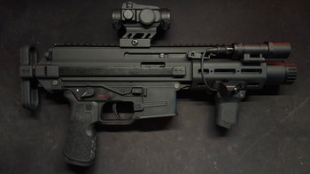 Afbeelding 2 van Strike Industries Angled Vertical Grip - Short - Picatinny - Cable Management