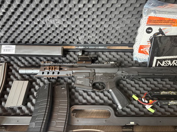 Imagen 2 de G&G ARP556 bomvol extras