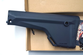 Afbeelding 2 van NIB Magpul MOE Rifle stock