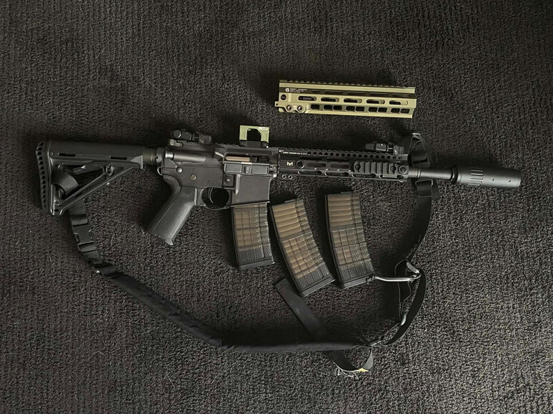 Imagen 1 de E&L AR15 M4