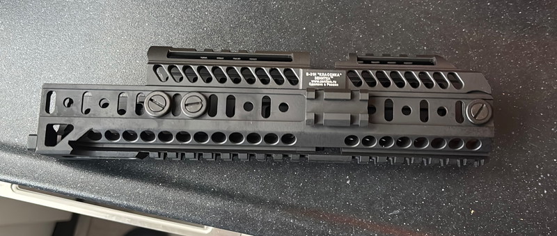 Afbeelding 1 van Nieuwe Zenitco handguard!