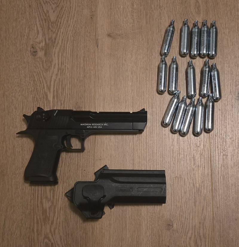 Image 1 for Cybergun desert eagle full metal met accessoires