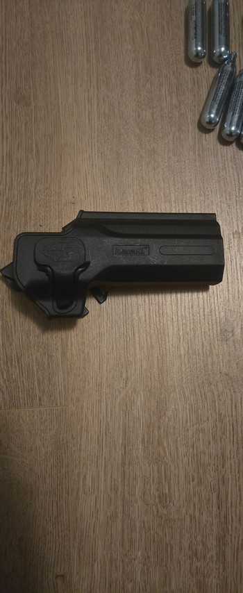 Image 4 for Cybergun desert eagle full metal met accessoires