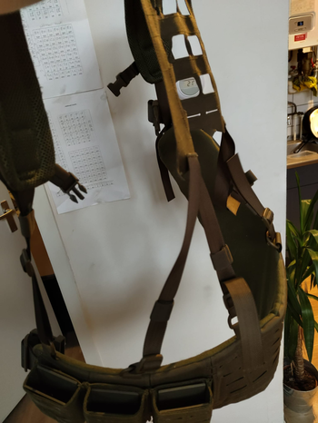 Afbeelding 4 van Mooi starter setje met o.a novritsch Battlebelt and Harness OD Green