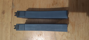 Imagen 3 de 2 magazijnen cgs mws cyma 35 rounds