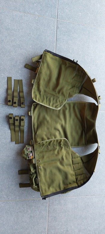 Image 4 for TT Base vest OD met pouches