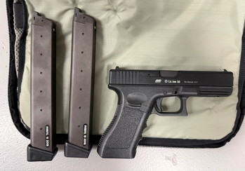 Image 2 for WE Glock 17 Gen. 3 Ra-Tech CNC Stahlschlitten GBB 6mm BB schwarz, KWA M93R II GBB sowie Zubehör