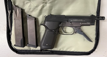 Image 4 pour VFC Heckler und Koch MP7 A1 GBB Softair V2, WE Glock 17 Gen. 3 CNC Stahlschlitten GBB 6mm BB schwarz, KWA M93R II GBB sowie Zubehör