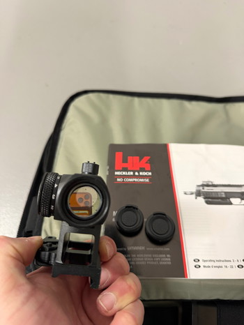 Image 5 pour VFC Heckler und Koch MP7 A1 GBB Softair V2, WE Glock 17 Gen. 3 CNC Stahlschlitten GBB 6mm BB schwarz, KWA M93R II GBB sowie Zubehör