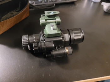 Afbeelding 2 van Analog Gen2+ NVG : D-M2021 with Photonis XR5 tube