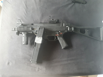 Image 4 for UMP 45 + optic + Lazer/light combo + extra mag