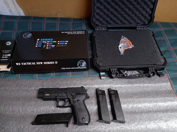 Imagen 3 de Pack Sig P226 Mk-25 We + 2 Chargeurs + Mallette +