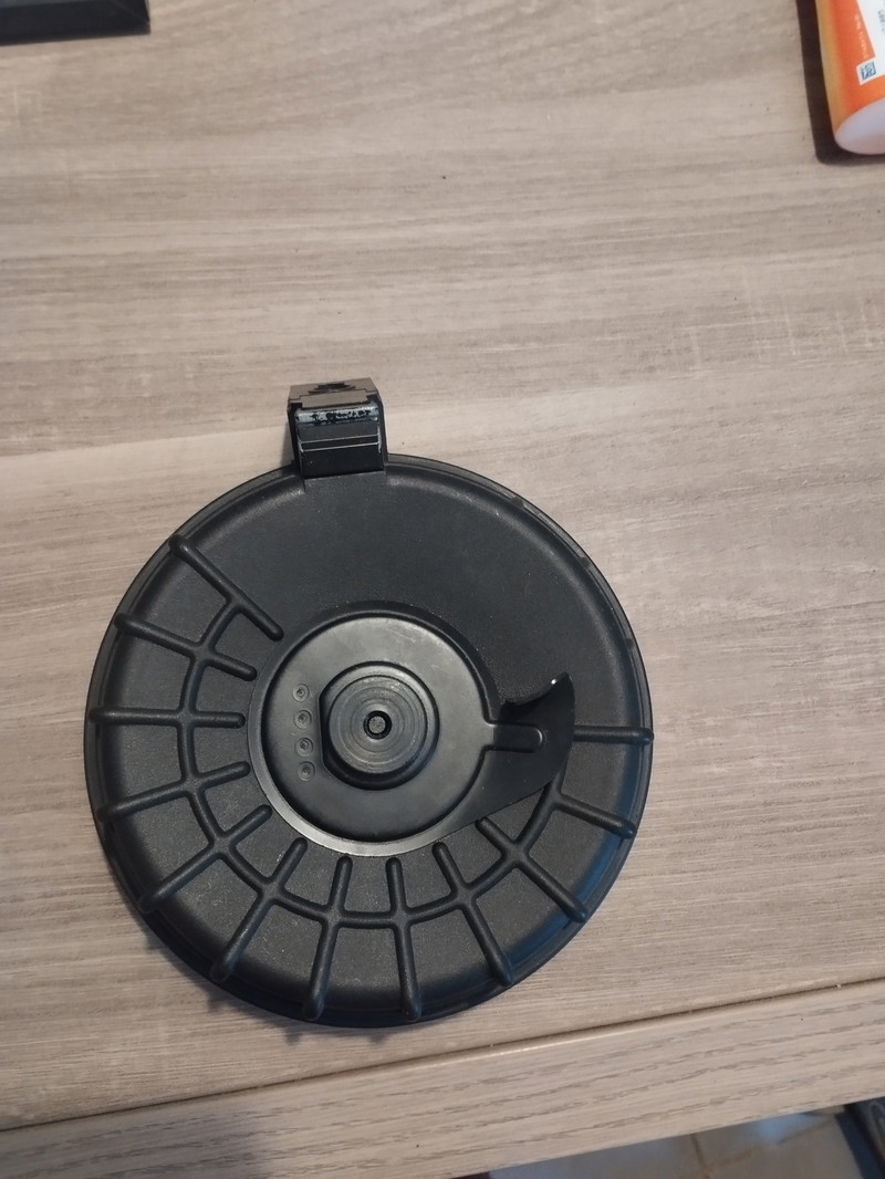 Imagen 1 de lot chargeur type ak12 rpk 16 tambour et 3 mid cap real cap