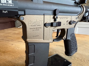 Afbeelding 4 van Avalon Machete SBR | AEG | Gate | Dual Tone | VFC