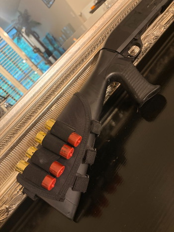 Image 3 for Tri-Shot spring (veerdruk) shotgun, gebaseerd op het bekende Benelli M3 of Franchi SAS 12 ontwerp.