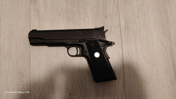 Image 2 for Army armanent R29 1911 Gold cup incl 3 magazijnen