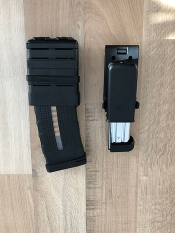 Bild 2 für 3x Fastmag en 2x Cytac pistol pouch