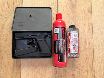 Image 3 for Uitgebreide Airsoft HPA collectie 2x Colt M4 Real Steel incl Polarstar Kythera, HPA tanks, optiek en meer