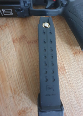 Afbeelding 3 van Combat Pistol +surefire 300