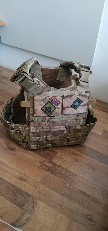 Imagen 2 de Plate carrier with plates