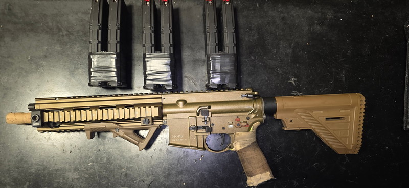 Image 1 pour VFC HK416 GBBR RAL8000 used