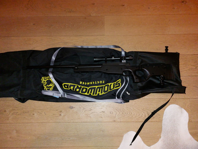 Image 1 for AWP/L69 - Folding stock : scope, x1 mag, (onofficiële snowboardtas)