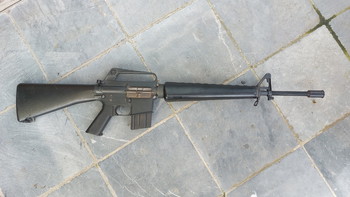 Bild 2 für G&P M16 ( komt met echte M16 handguards en echte early model non trapdoor stock geïnstalleerd )