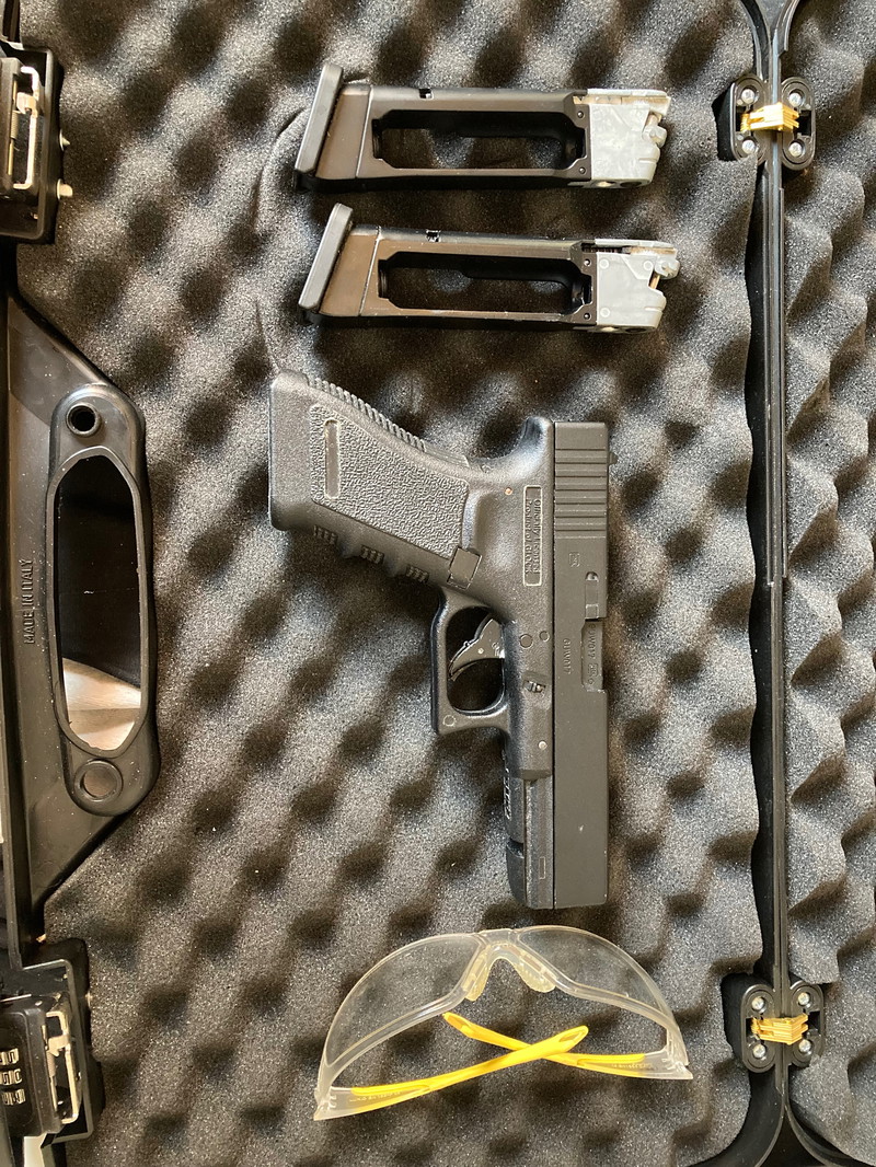 Bild 1 für Glock 17 + extra Magazin und Koffer