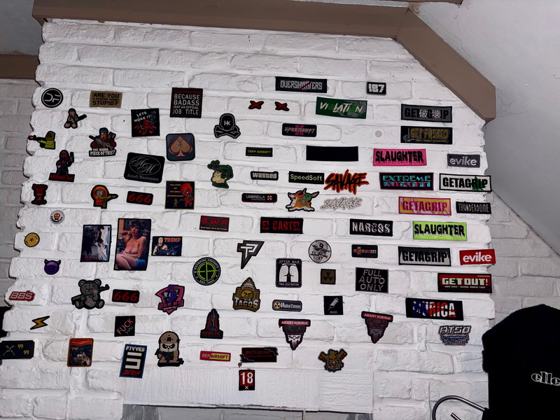 Imagen 1 de 100 verschillende patches