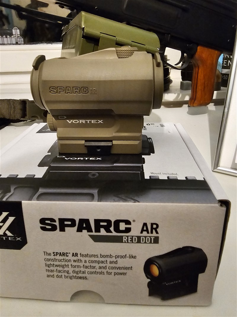 Afbeelding 1 van SPARC AR Red Dot Tan Limited Edition