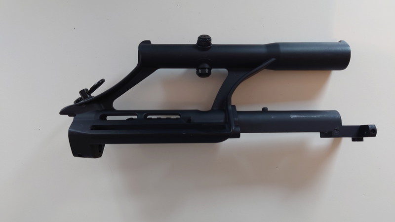 Afbeelding 1 van AUG A1 upper