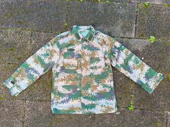 Image 2 pour Original China PLA Uniform and Equipment