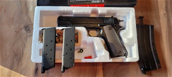 Image 2 for Evolution airsoft M1911
