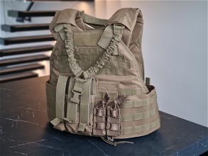 Afbeelding van Chestrig van Primal Gear met pouches en sling.