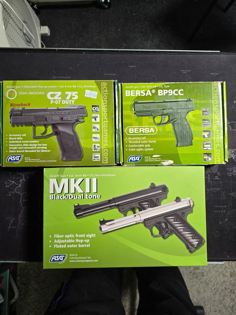 Bild 1 für 3 airsoft replica's