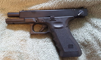 Afbeelding 3 van Glock 18c Umarex met 3 mags