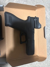 Imagen para Bij deze verkoop ik mijn glock 45