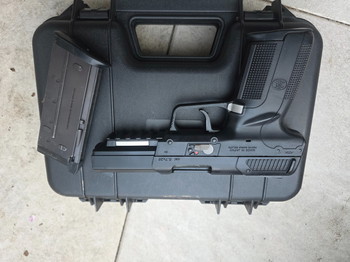 Image 3 pour Five seven tokyo marui ( 2 magazijnen)