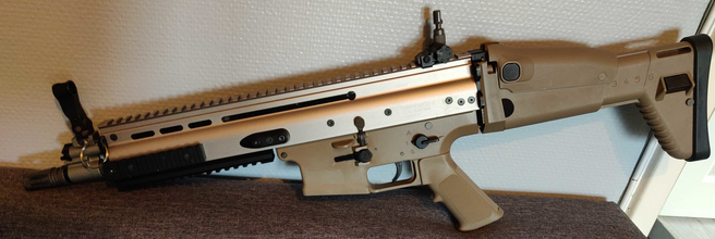 Image for Scar-L ( 360+FPS Precision barrel, joules instelbaar met NPAS, Full-metal, GBB CO2, 4 mid-cap CO2 mags)