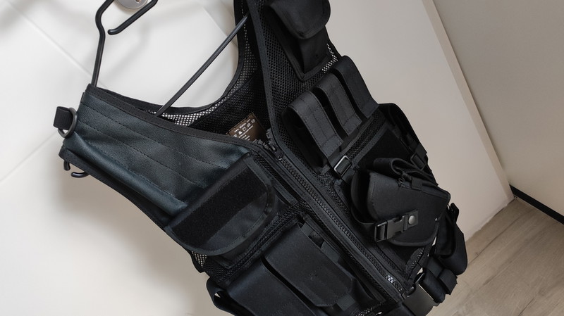 Afbeelding 1 van Zwart tactical vest