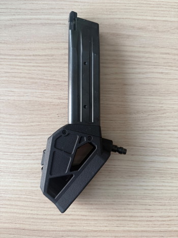 Image 2 for Airtac Angled Adaptor