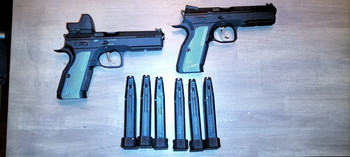 Image 4 for Te koop set van 2 CZ shadow 2