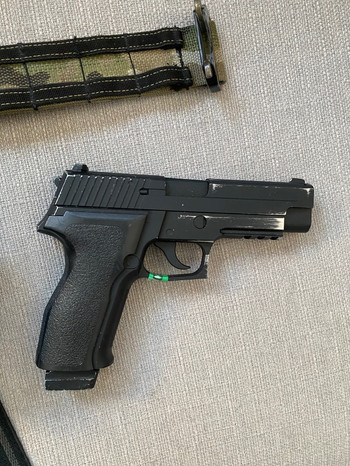 Image 3 for P226