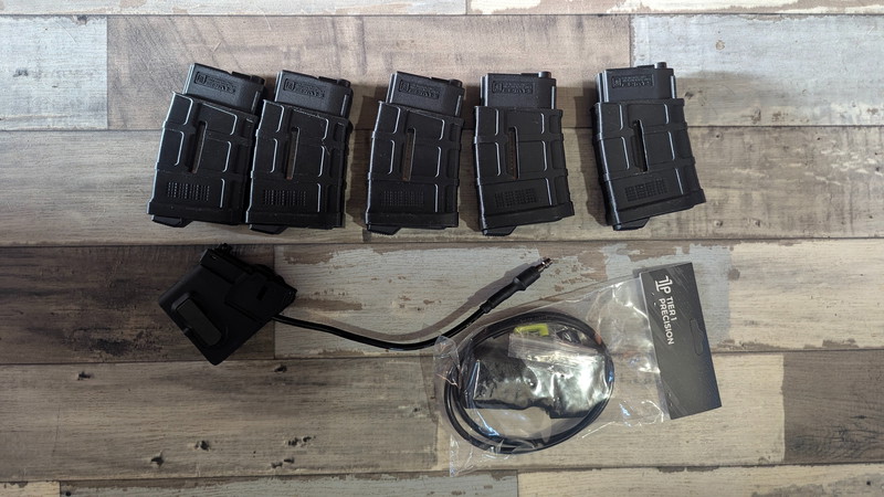 Image 1 pour Adaptateur Airtac HPA saïga 12/  coque de chargeur PTS( type Saïga 12)  et poignée pistolet Airtac