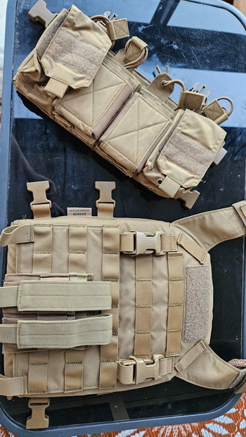 Afbeelding 4 van Warrior plate carrier met aanpasmogelijkheden tan